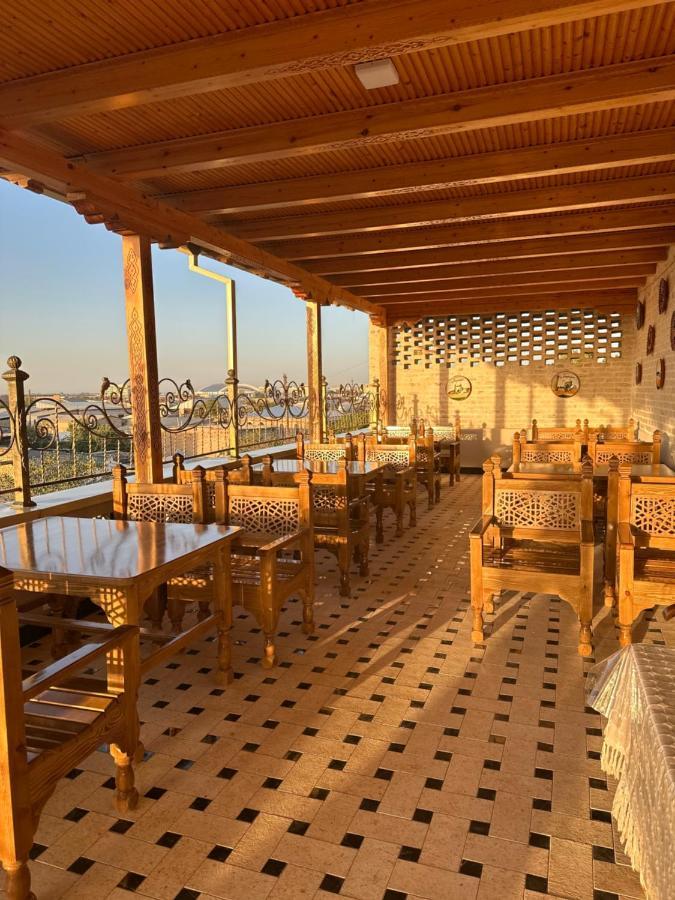 בוקורו Hotel Zarhal מראה חיצוני תמונה