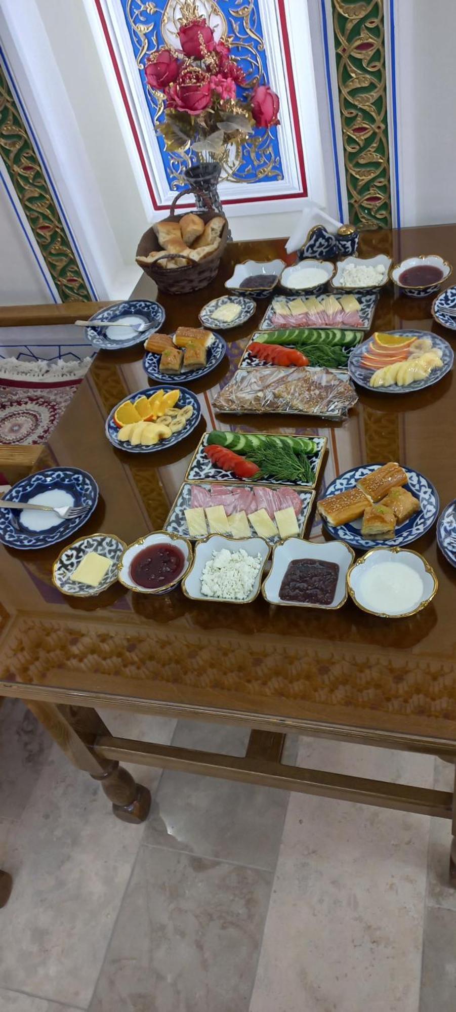 בוקורו Hotel Zarhal מראה חיצוני תמונה