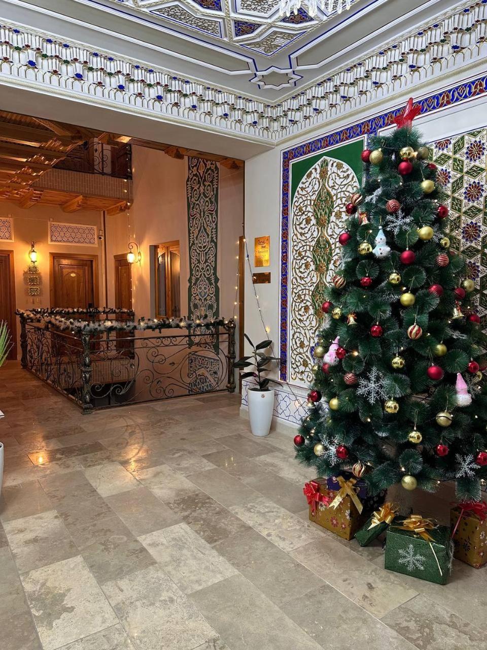 בוקורו Hotel Zarhal מראה חיצוני תמונה