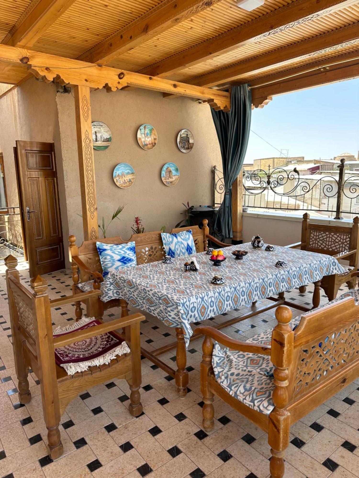 בוקורו Hotel Zarhal מראה חיצוני תמונה
