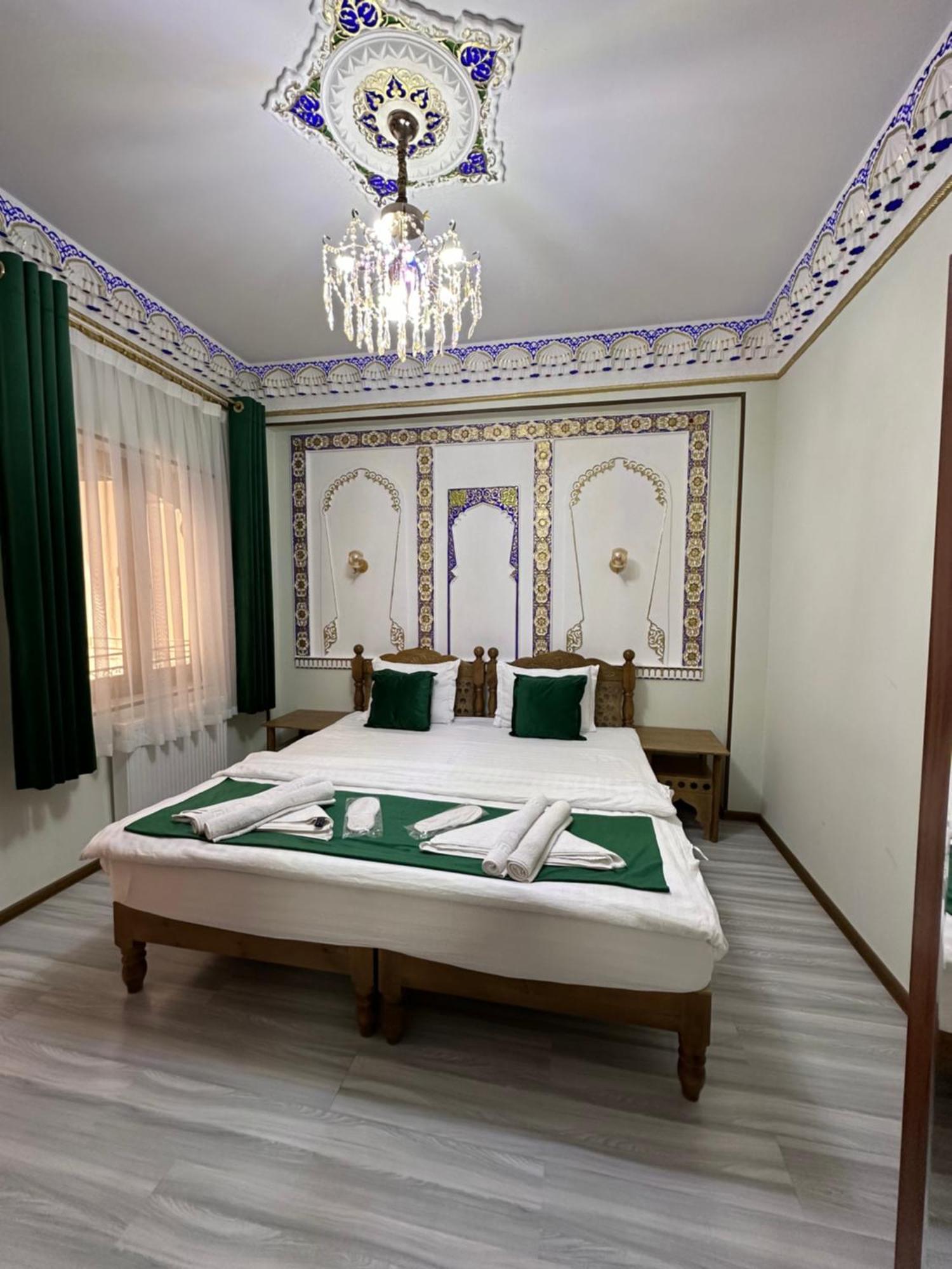 בוקורו Hotel Zarhal מראה חיצוני תמונה